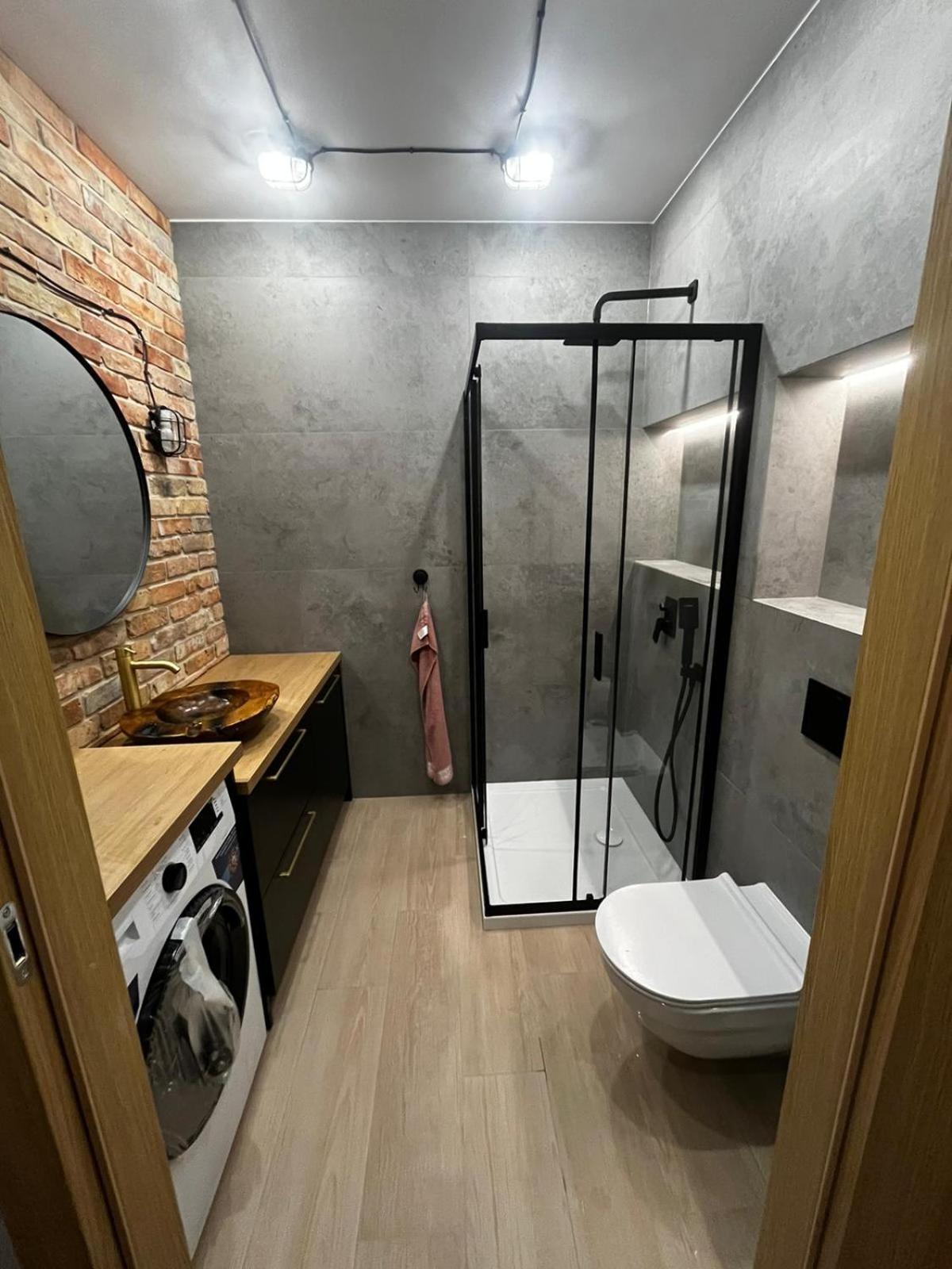 Apartament Z Widokiem Na Stadion Styl Industrialny Jedyny Taki Check In 24 H بوزنان المظهر الخارجي الصورة